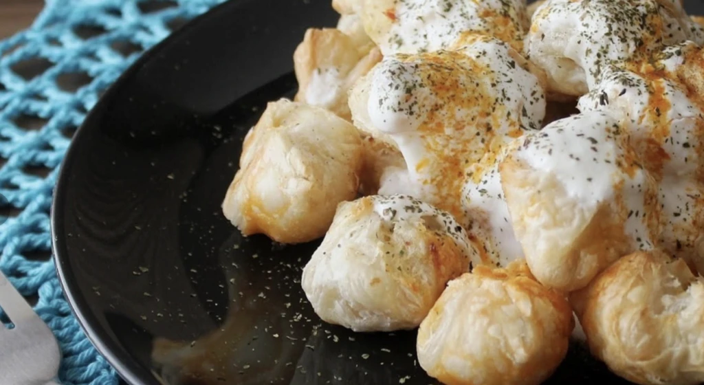 MasterChef konuğu Ömür Akkor'dan patatesli mantı tarifi! Herkes bu tarifin peşinde damak çatlatan lezzet 6 Ekran Resmi 2025 12 03 19.59.01