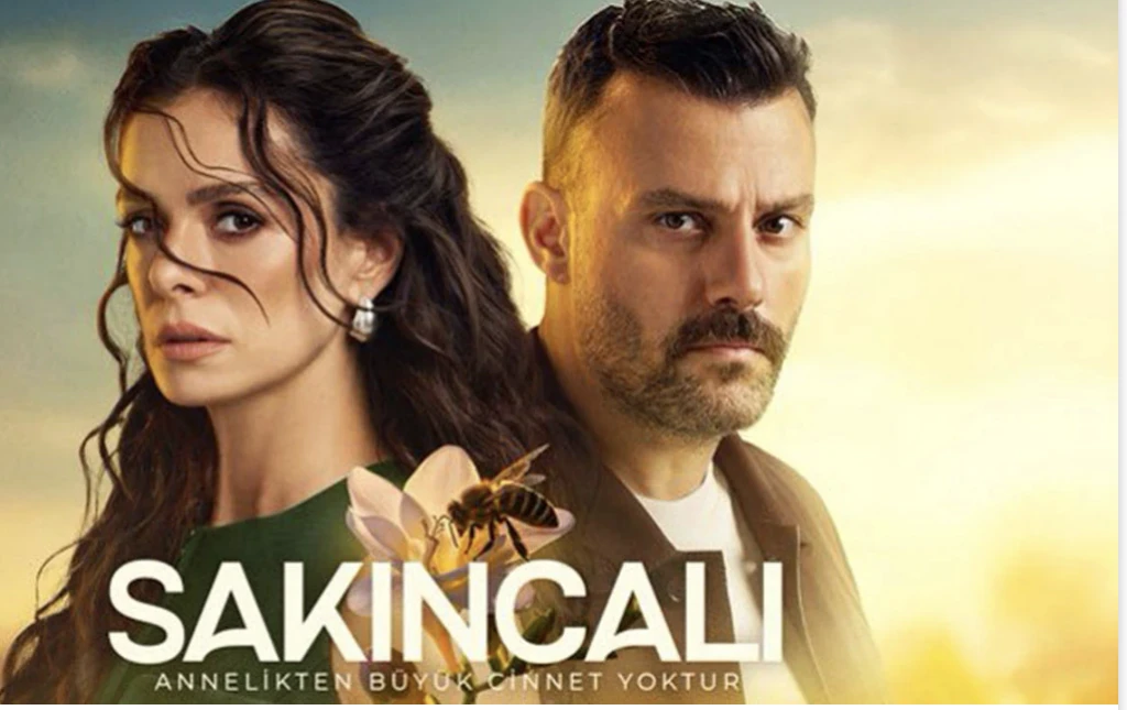 Özge Özpirinçci ve Salih Bademci'nin dizisi Sakıncalı'dan erken final kararı! Nedeni ortaya çıktı 4 Ekran Resmi 2025 12 04 19.32.12