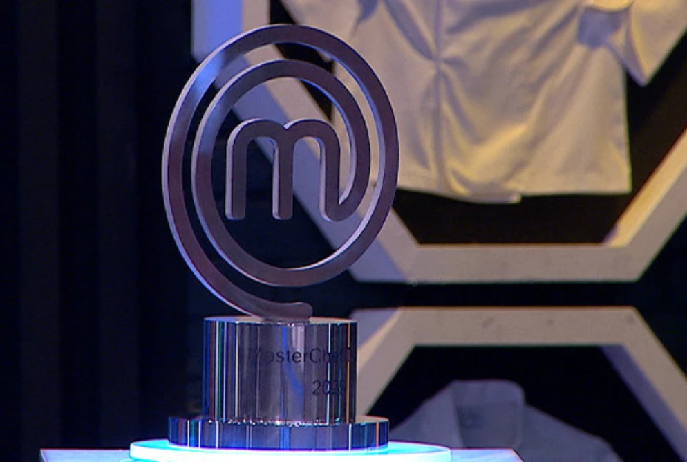 MasterChef Türkiye 2025 şampiyonu kim oldu? MasterChef şampiyonu Özkan mı Sezer mi? Büyük ödül ne oldu? 4 Ekran Resmi 2025 12 06 17.29.02