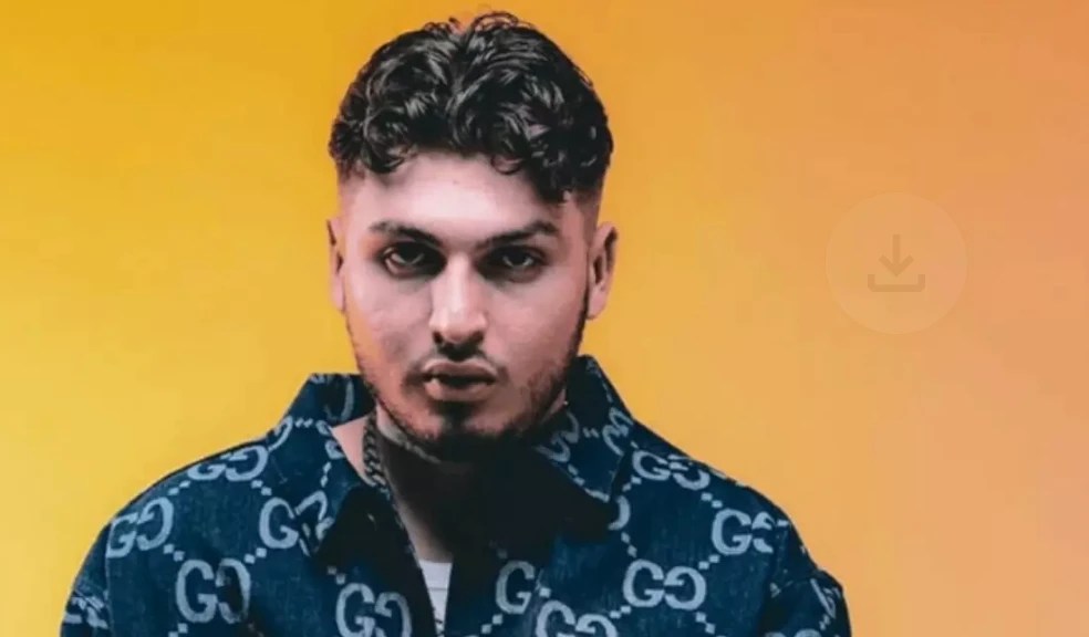 Blok3 kahvede kağıt oynarken görüntülendi! Milyonluk konserler iptal edildi, keyifler yerinde! 4 Ekran Resmi 2025 12 08 22.48.33