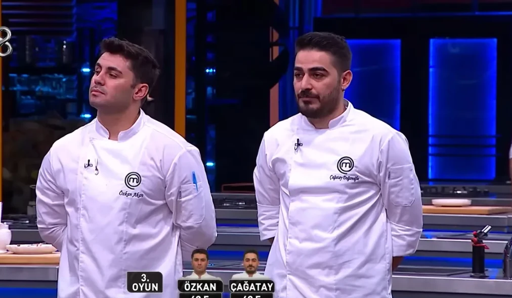 MasterChef 2025 finalinde dev skandal! Finalistler değişmiş! Çağatay'ın hakkı yendi iddiası ortalığı karıştırdı! 5 Ekran Resmi 2025 12 11 21.21.52