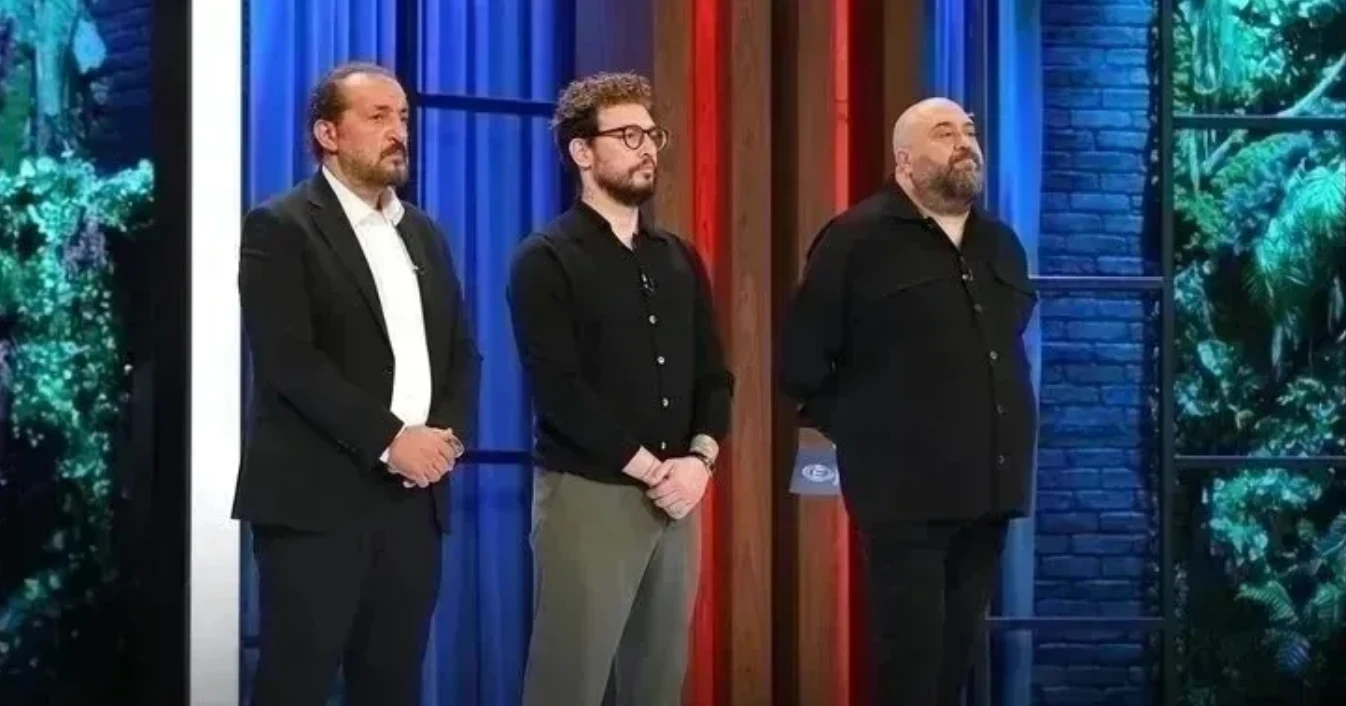 MasterChef Özkan ve Erim arasında siniler gerildi! Ağlayacaksan oynamayalım sözleri ortalığı karıştırdı 11 Ekran Resmi 2025 12 15 13.41.47 1