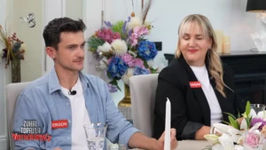 Zuhal Topal'la Yemekteyiz Ergün Özünlü kimdir, kaç yaşında? Yemekteyiz Ergün Özünlü ne iş yapıyor? 6 Ekran goruntusu 2025 11 04 112636