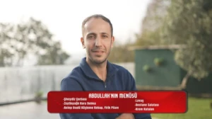 Zuhal Topal'la Yemekteyiz Abdullah Özsakabaşı kimdir, kaç yaşında? Yemekteyiz 1. gün yarışmacısı merak edildi! 8 Ekran goruntusu 2025 11 17 173837