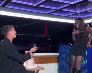 Bertuğ Yıldırım'dan Boğaz'da Azer Bülbül'lü evlenme teklifi! Portekizli model sevgilisiyle o anlar sosyal medyayı salladı 8 Ekran goruntusu 2025 11 22 165713