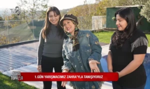 Yemekteyiz Zahra Hanım kimdir, kaç yaşında? Sokak sanatçısı Zahra Yemekteyiz'e sesiyle damga vurdu! 7 Ekran goruntusu 2025 12 01 181214