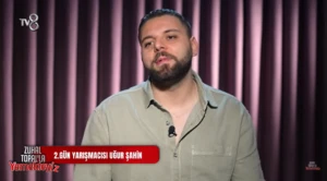 Zuhal Topal'la Yemekteyiz Uğur Şahin kimdir, kaç yaşında? Yemekteyiz 2. gün yarışmacısı merak edildi 9 Ekran goruntusu 2025 12 02 000654