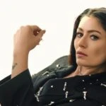 Ekranlara geri donuyor Deniz Cakir Carpinti dizisinde Hulya Gunes karakterini oynayacak