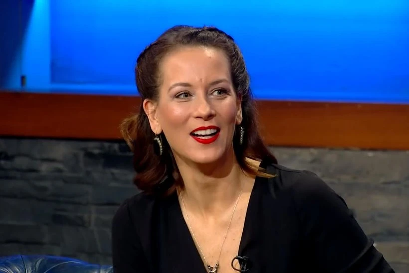 Emel Colgecen 4