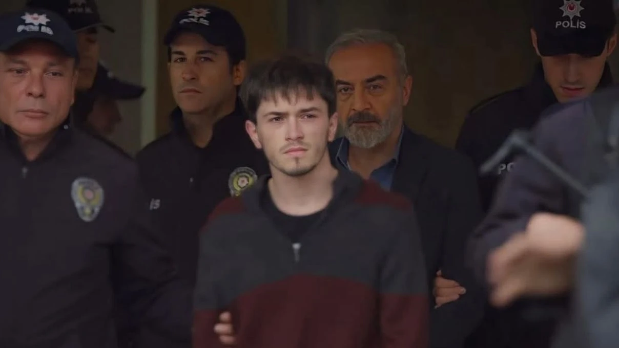 Emirhan Parlak kimdir? Emirhan Parlak kaç yaşında, aslen nereli?