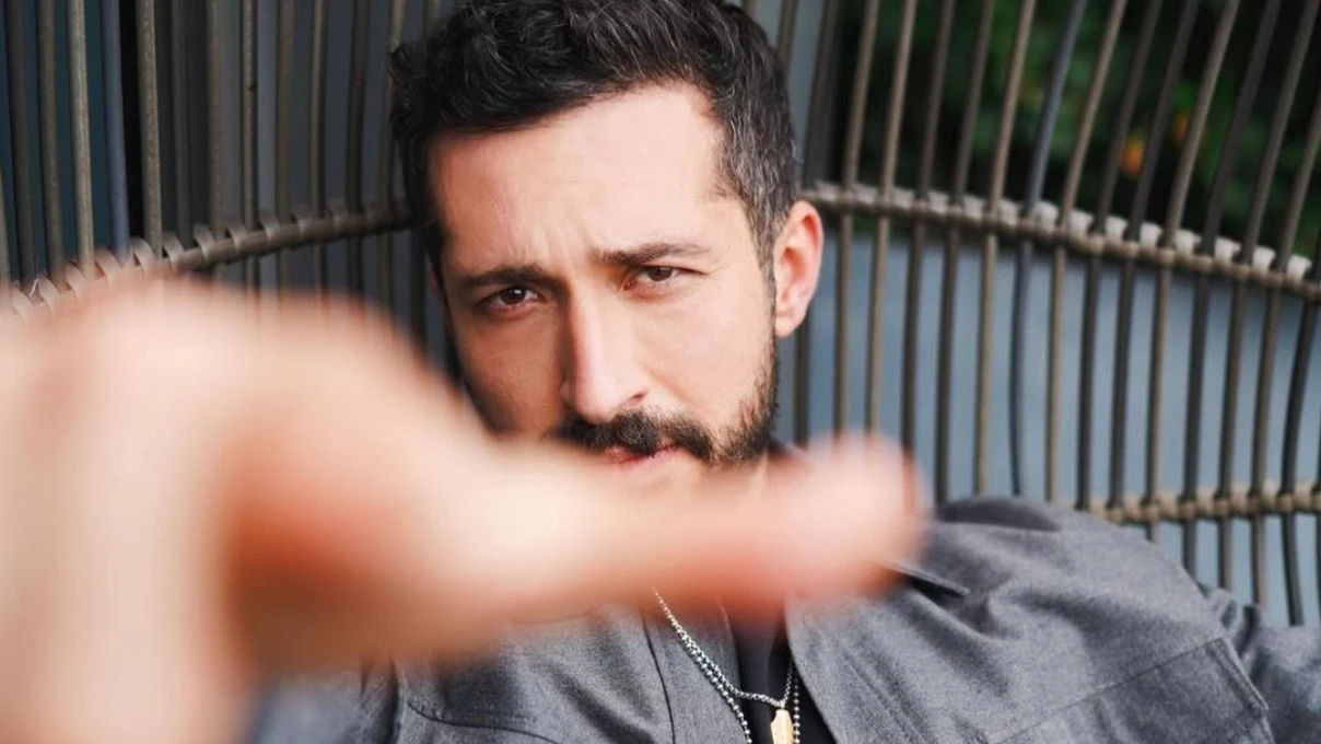 Emre Bulut kimdir kaç yaşında? Emre Bulut nerelerde oynadı?