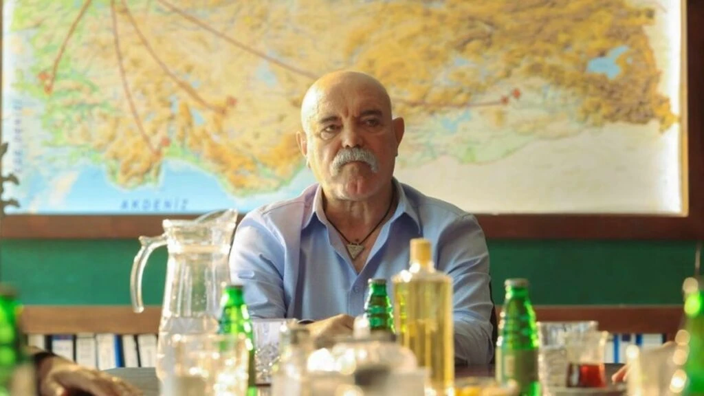 Veliaht dizisinin Zülfikar’ı Ercan Kesal kimdir? Ercan Kesal kaç yaşında evli mi?
