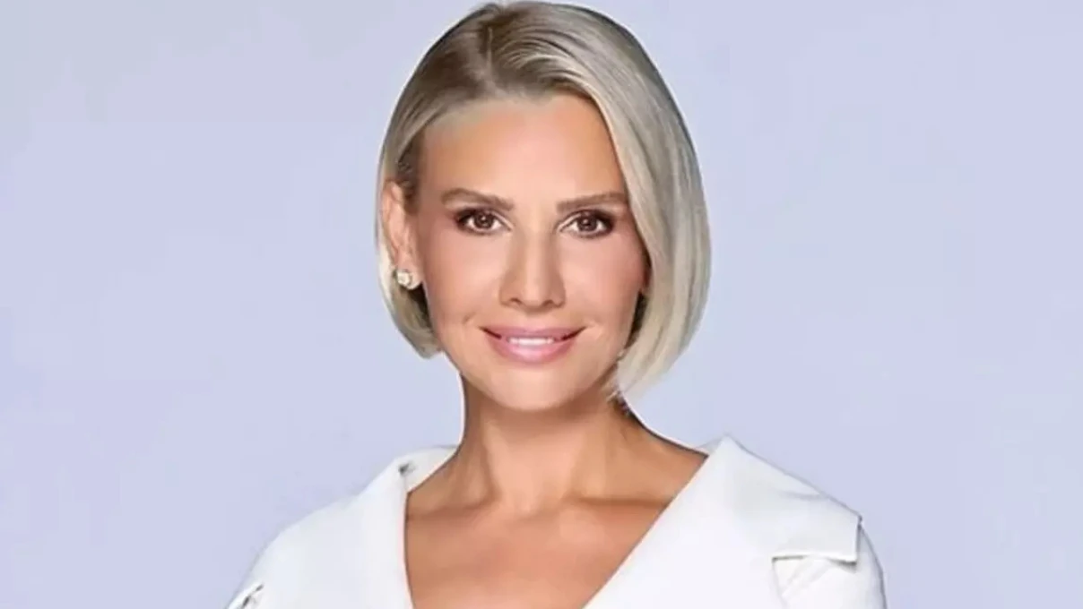 Esra Erol 3