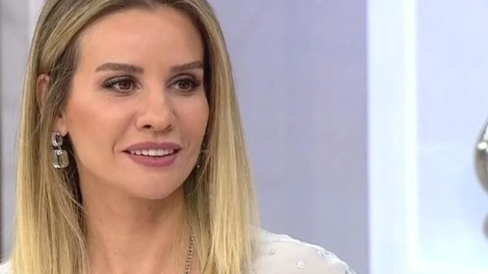 Esra Erol programı sezon finali mi oldu? Esra Erol bitti mi?