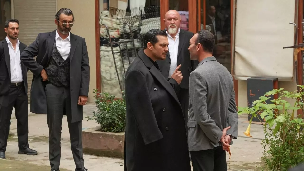 Eşref Rüya son bölüm neler oldu? Yeni bölüm fragmanı yayınlandı mı? 4 Esref Ruya 1 2