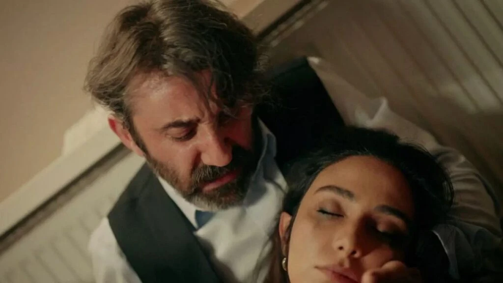 Eşref Rüya dizisinin Gonca’sı Ebru Aytemur’dan dikkat çeken açıklama! “Başarının sırrı işini seven bir ekibin olması”