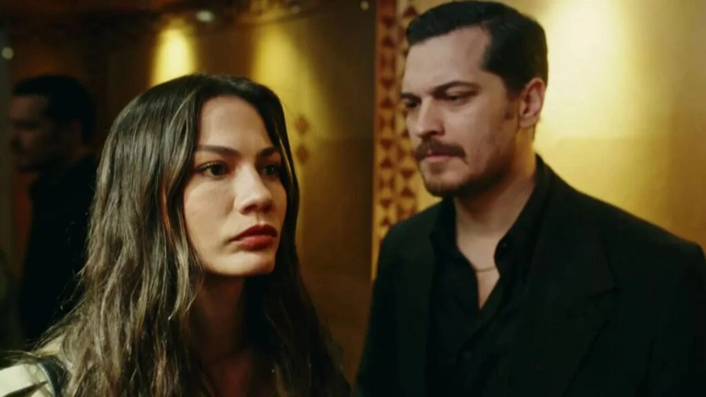 Esref Ruya dizisinde Cagatay Ulusoyun Demet Ozdemiri istemedigi iddiasi