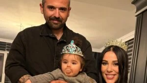 Ferdi Tayfur’un kızı Tuğçe Tayfur doğum gününü eşi ve çocuklarıyla kutladı!