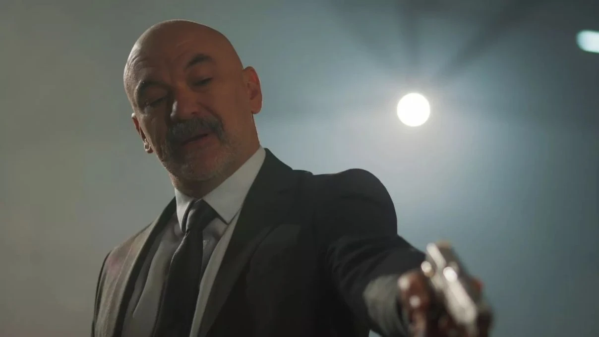 GULLER VE GUNAHLAR DIZISINDE KADERIN BABASI TIBET MI