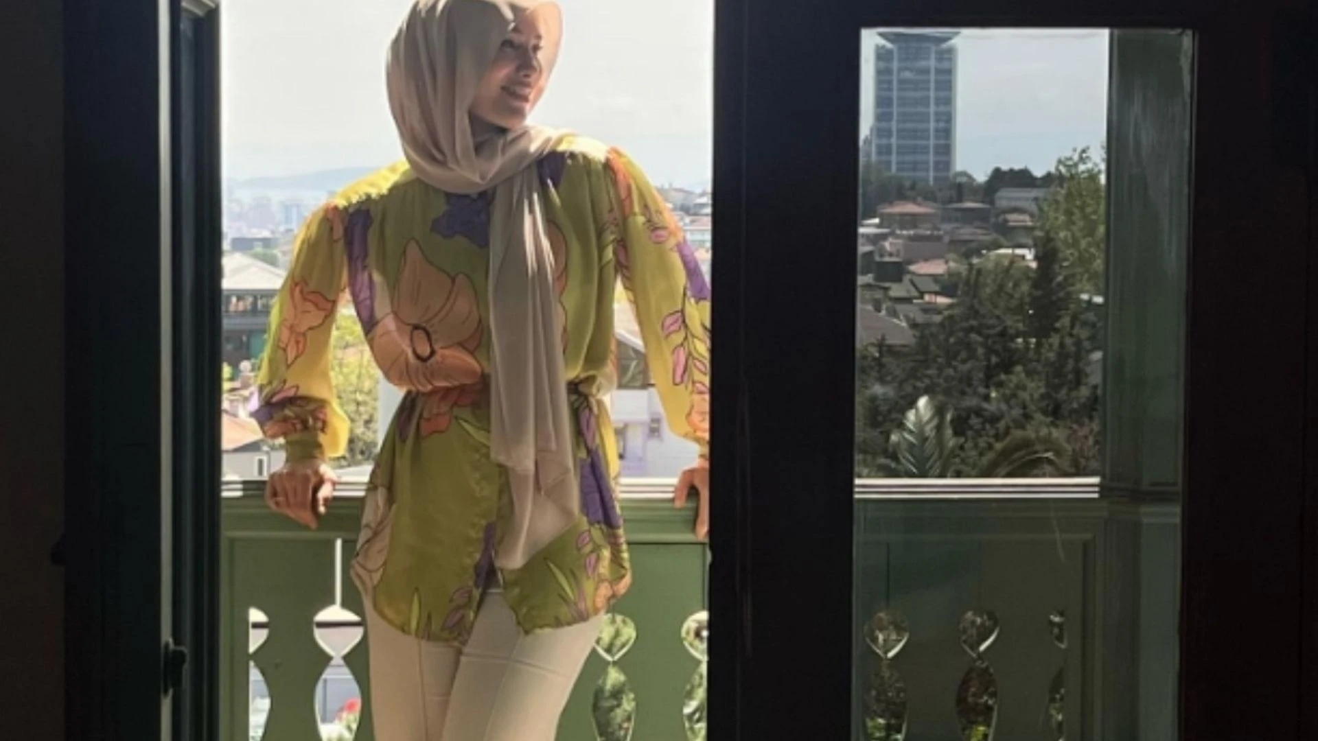 Gamze Özçelik’ten dualı paylaşım!