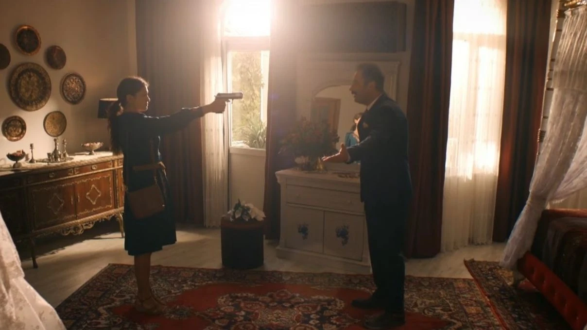 HALEF KOKLERIN CAGRISI DIZISINDE SERHAT YILDIZI KURTARACAK MI 1