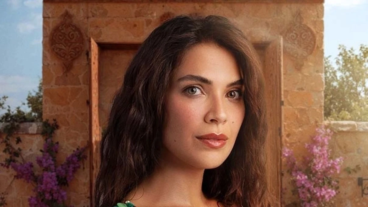 HALEF KOKLERIN CAGRISI DIZISINDE YILDIZI KIM VURDU