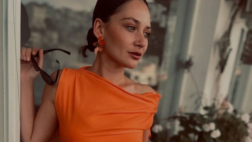 Halef Köklerin Çağrısı dizisinin Hicran’ı İlayda Çevik kimdir İlayda Çevik’in oynadığı dizi ve filmler