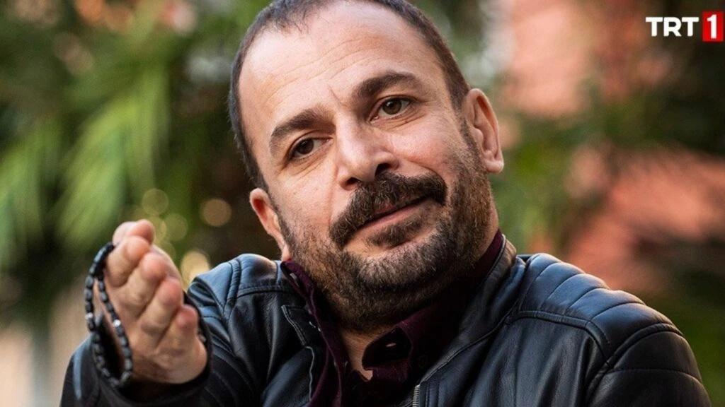 Burak Altay Halef dizisinin oyuncu kadrosuna dahil oldu!