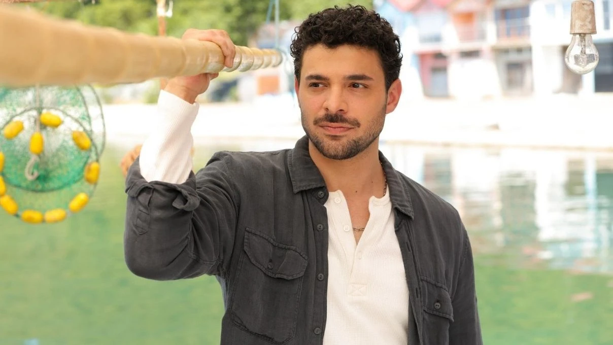 Gözleri Karadeniz dizisinin Azil’i Halit Özgür Sarı kimdir? Halit Özgür Sarı aslen nereli hangi dizilerde oynadı?