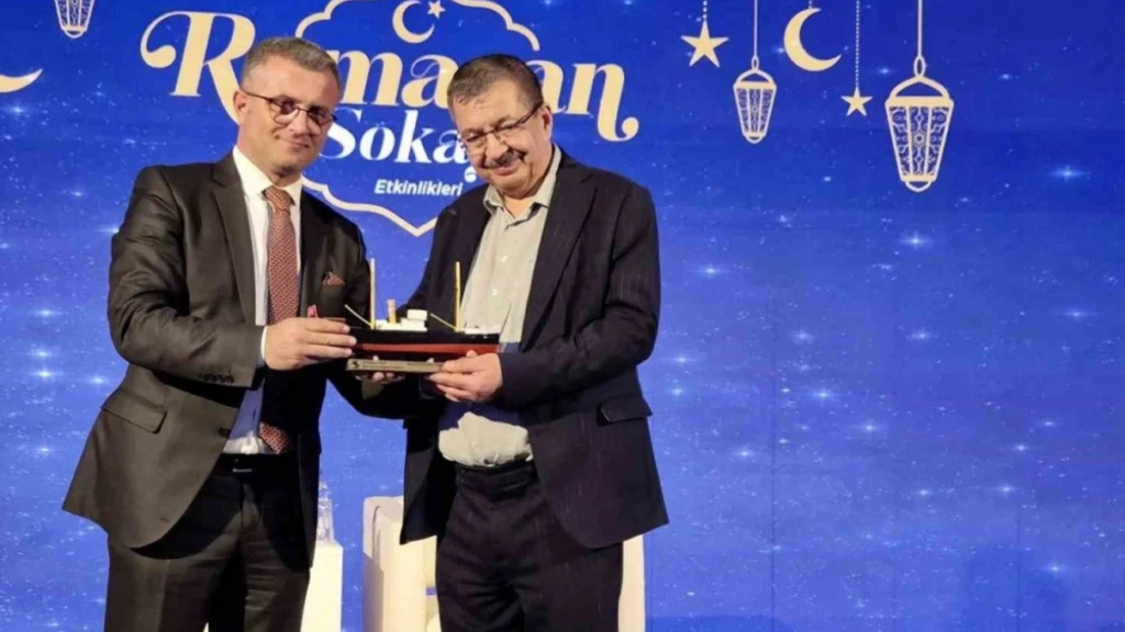 Hayati İnanç evli mi? Hayati İnanç'ın çocukları var mı? » Mavi Kadın