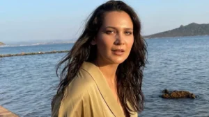 Mohamed Ramadan'dan Gülsim Ali'ye çok konuşulacak jest! 31 milyon kişiye duyurdu 5 IMG20220222022820