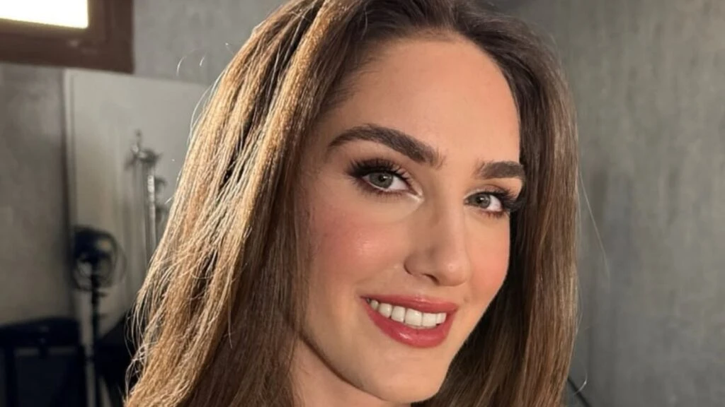 Miss Turkey birincisi İdil Bilgen Miss World yarışması için Hindistan'a gitti!