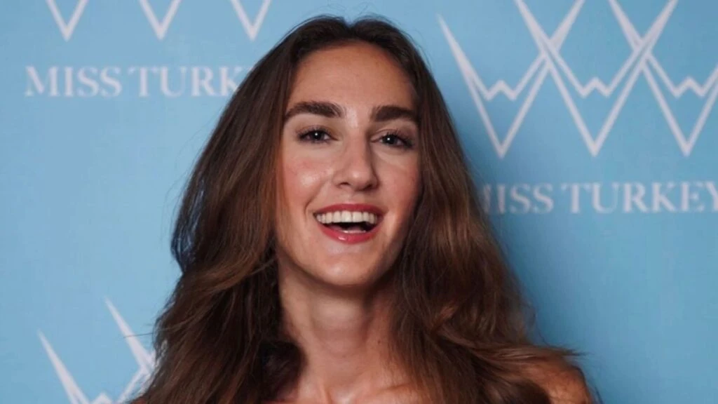 Miss Turkey birincisi İdil Bilgen Miss World yarışması için Hindistan'a gitti!