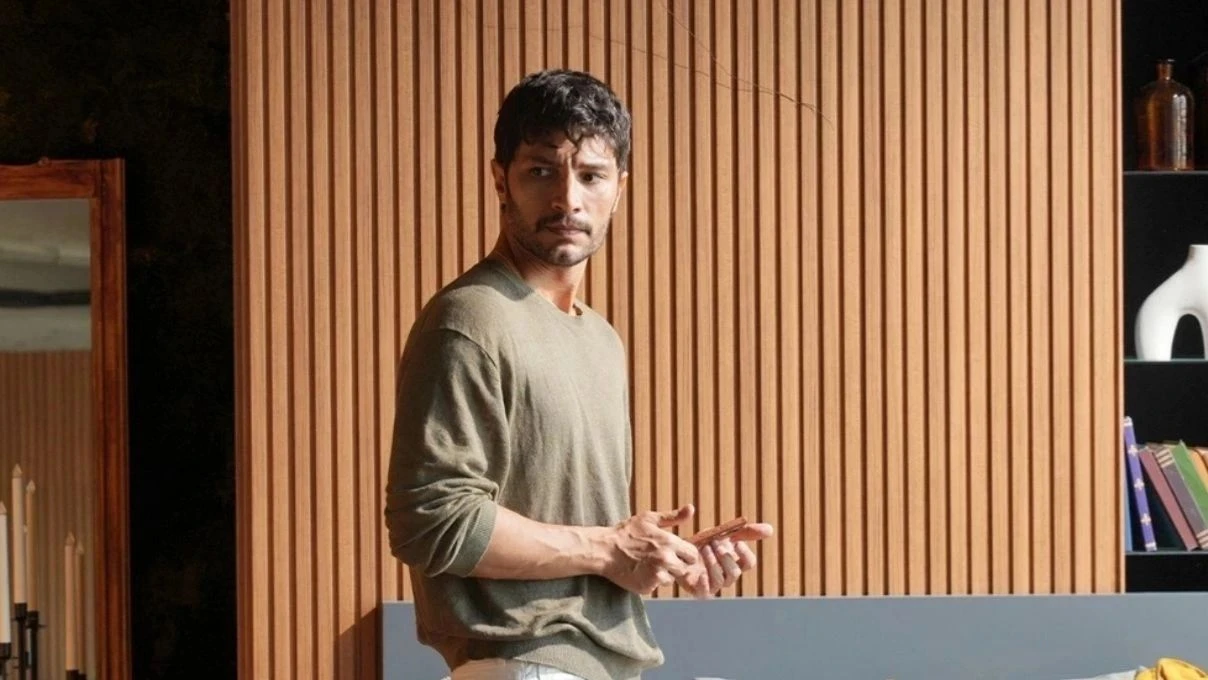 Halef dizisi oyuncusu İlhan Şen genç hayranlarına bakın ne yaptı! Sosyal medyayı sallayan görüntüler