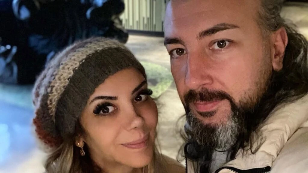Tanyeli’nin eşi İlker Sünneli’den dikkat çeken açıklama! “İlk eşimi de kanserden kaybetmiştim”
