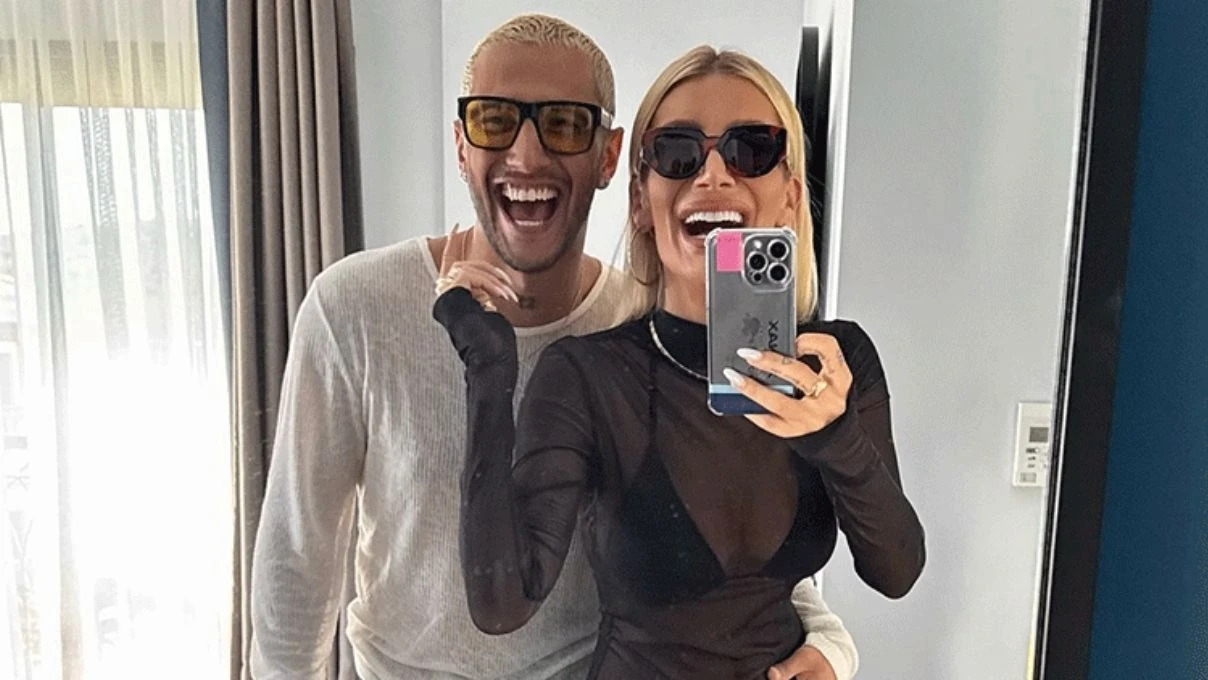 İrem Derici’den şoke eden hareket! Nişanlısını takipten çıktı 8 İrem Derici’den şoke eden hareket! Nişanlısını takipten çıktı