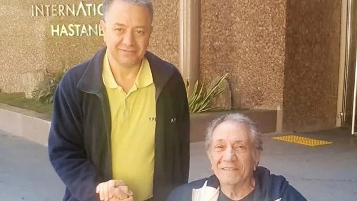 İzzet Altınmeşe yıllar sonra görüntülendi! Ünlü sanatçının son hali sevenlerini üzdü