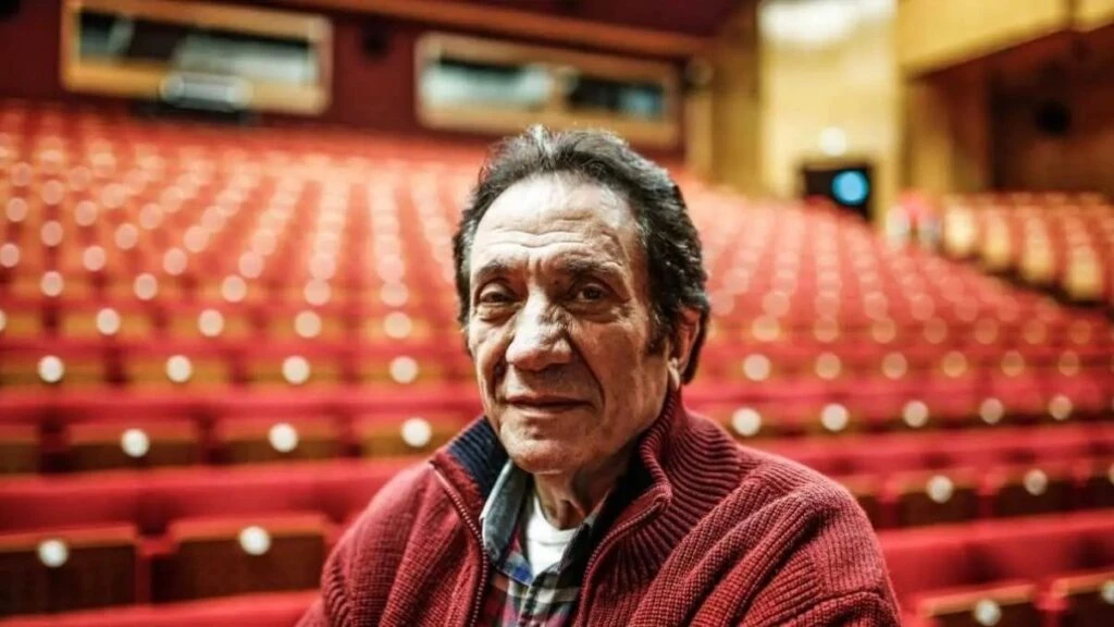 İzzet Altınmeşe yıllar sonra görüntülendi! Ünlü sanatçının son hali sevenlerini üzdü