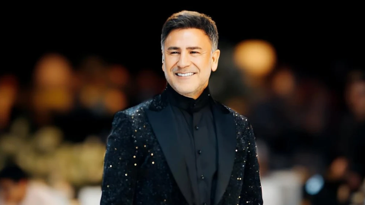 Izzet Yildizhan 5