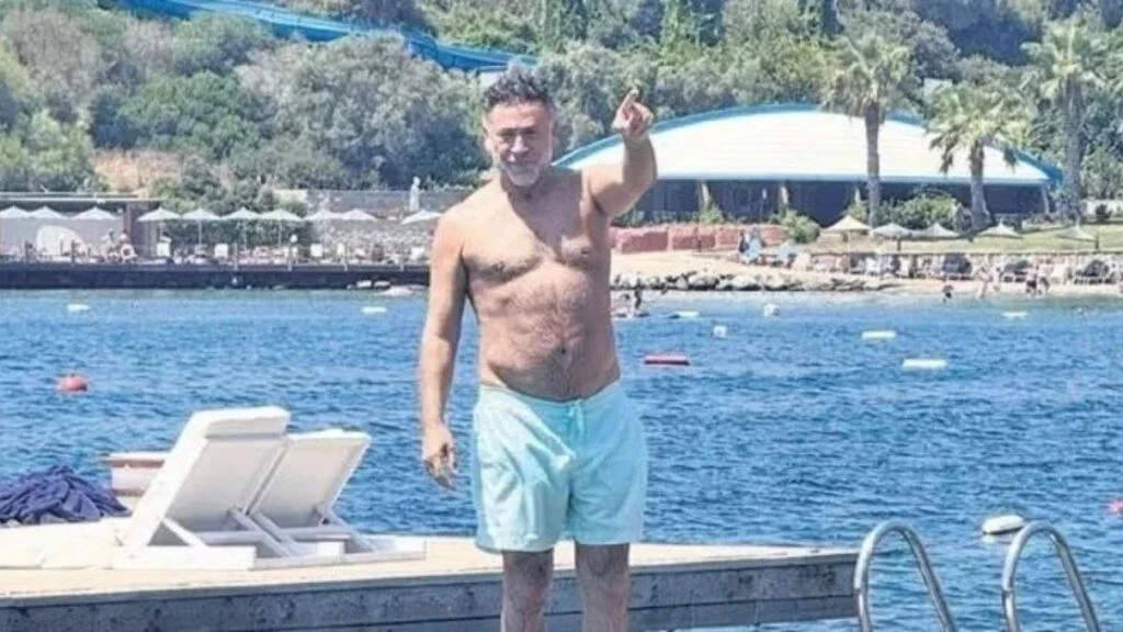 9 çocuk babası İzzet Yıldızhan ailesiyle tatilin keyfini sürüyor! Ünlü türkücü rotasını Çeşme’den Bodrum’a çizdi