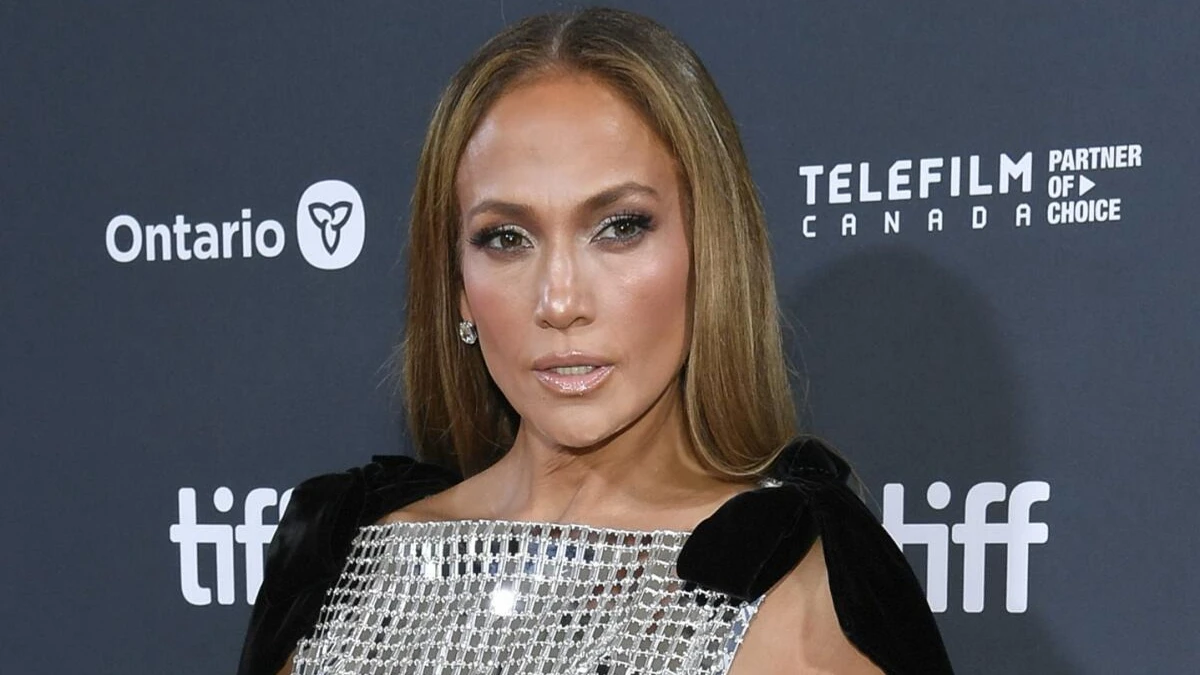 Jennifer Lopez 1 2