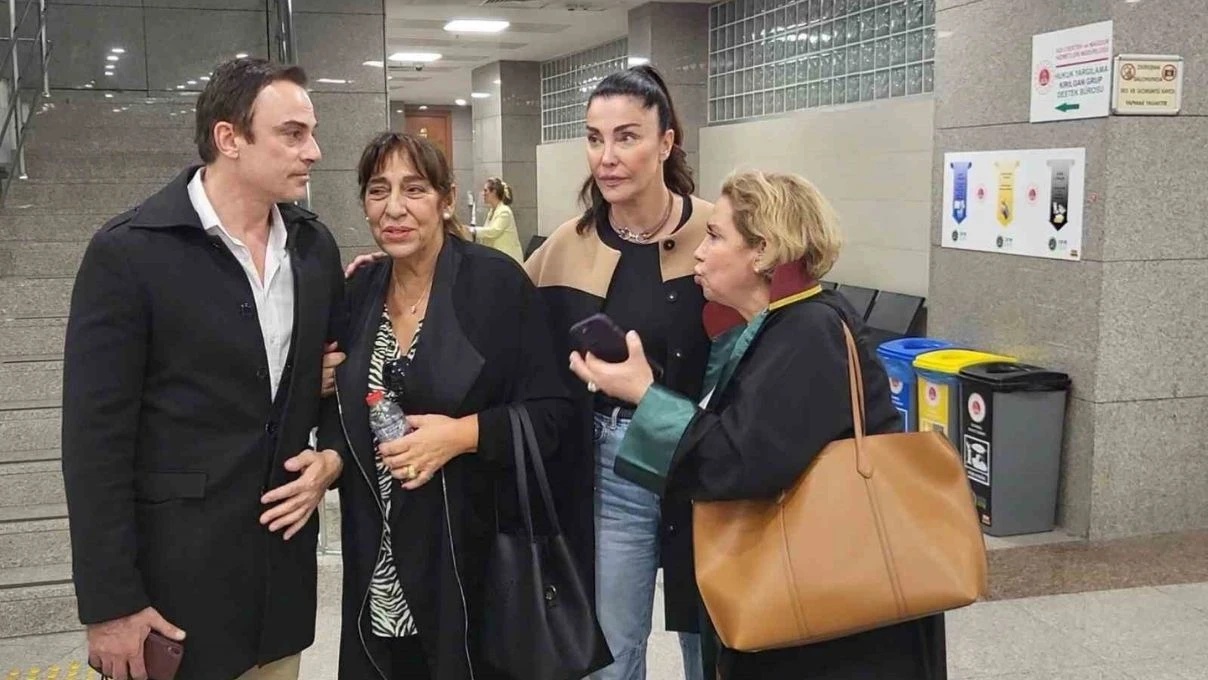 Jess Molho, Zeynep Molho’dan neden boşandı? Zeynep Molho hangi dizilerde oynadı?