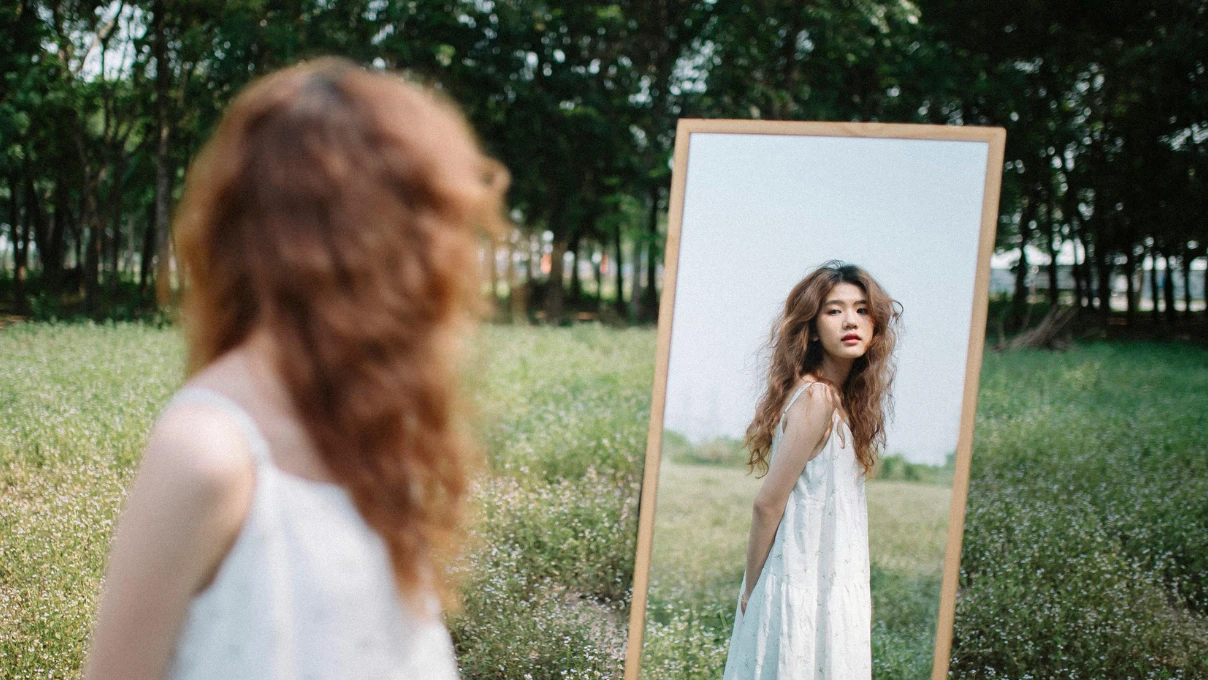 Kendini kaybetmeden sevmeyi başaran kadınların 5 alışkanlığı 2026 9 KADIN 9