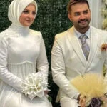 Kadir Ezildiden bosanma paylasimlari sonrasi cok konusulacak kare Gamze Turkmenin altinlari say say bitmedi