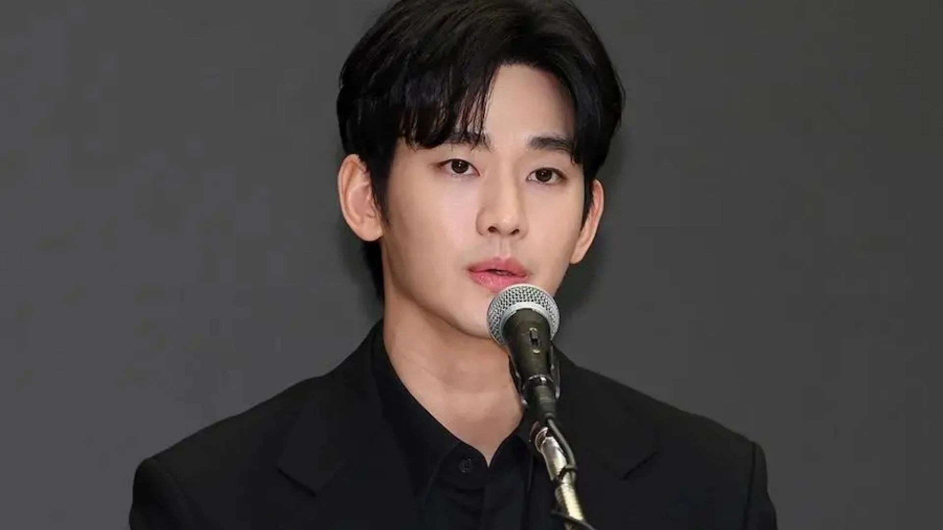 Kim Soo Hyun ve Kim Sae Ron davasinda yeni gelisme Gold Medalist suc duyurunda bulundu
