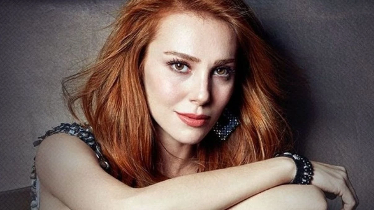 Kiralik Ask dizisinin Defnesi Elcin Sangu ben ciplak sahne cekemem dedi