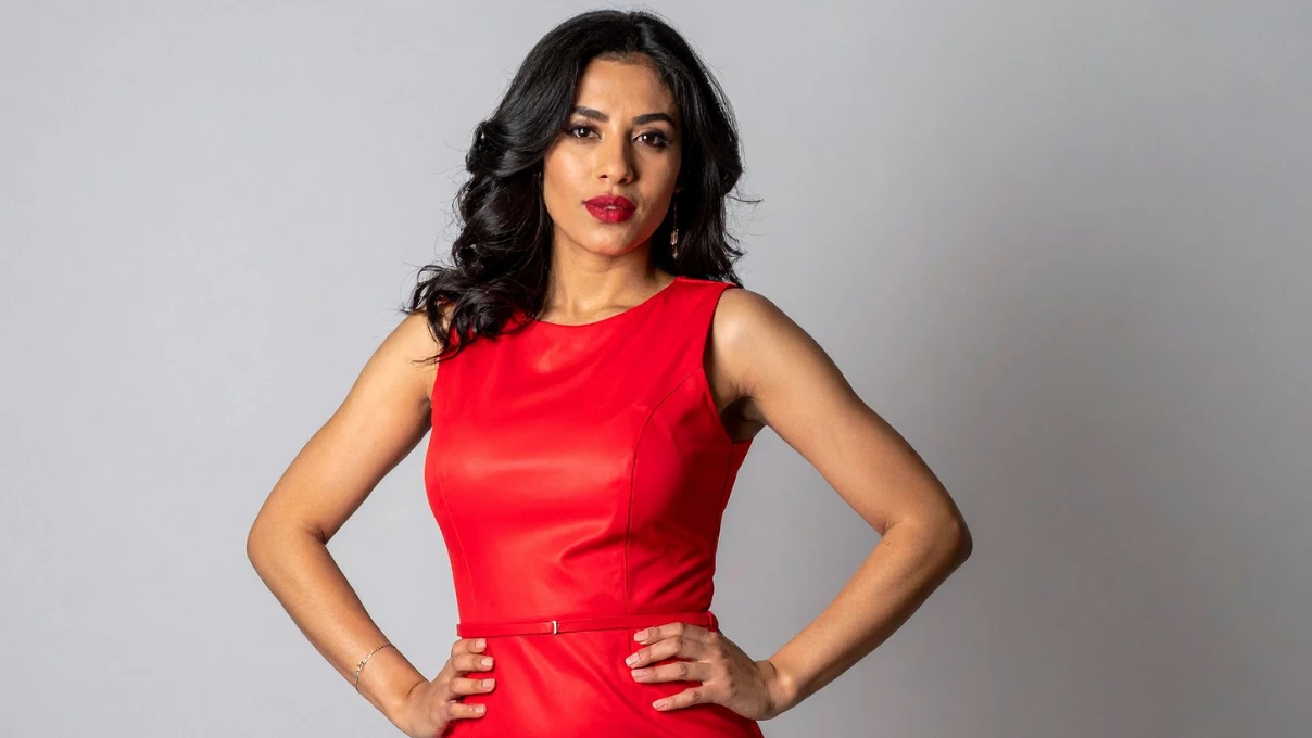 Kırmızı elbise modası geri döndü: 2026 yılbaşı için en şık modeller 5 Kirmizi elbise 4