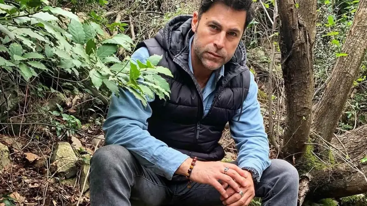 Kıvanç Kasabalı baba acısıyla sarsıldı! Taziyeleri kabul etti 5 Kivanc Kasabali 1