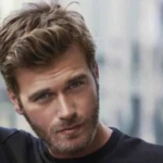 Kivanc Tatlitugun oglu Kurt Efe ile tatil pozuna begeni yagdi Gorenler babasinin kopyasi diyor