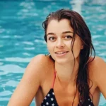 Kivircik saclarin tek cozumu Havuz ve deniz sonrasi kullanin